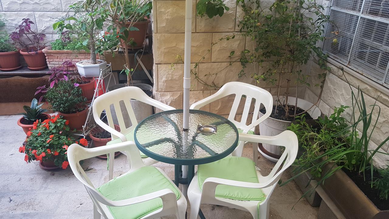 Zohar'S Apartment Haifa Bagian luar foto