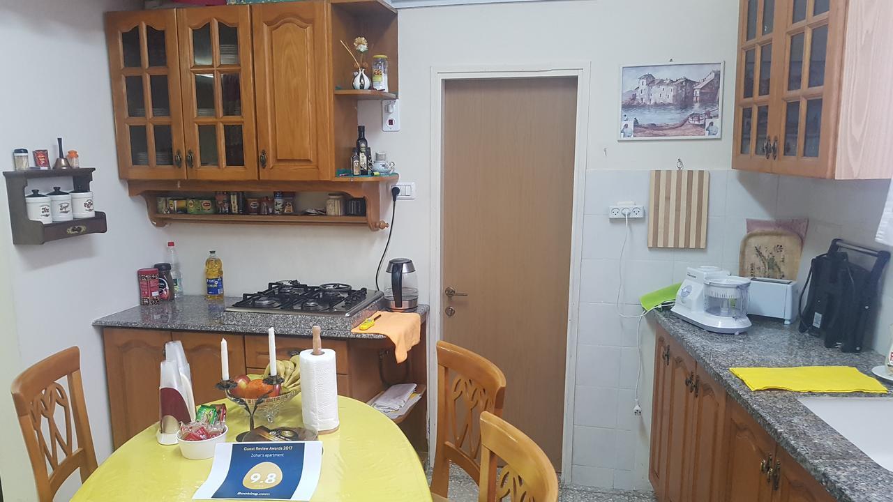 Zohar'S Apartment Haifa Bagian luar foto
