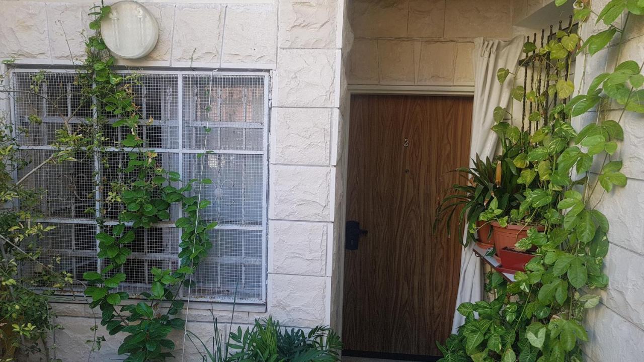 Zohar'S Apartment Haifa Bagian luar foto
